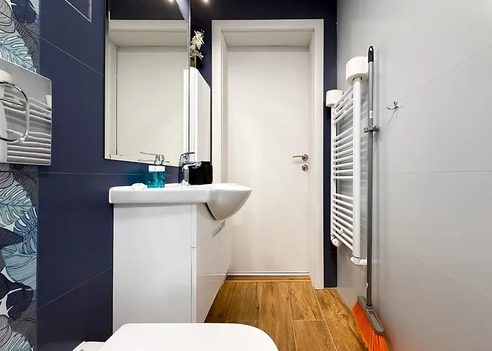 Stylish 2-bedroom アパート *