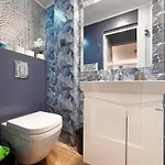 Stylish 2bd Flat Steps From Ndk & Vitosha Blvd By Flat Mаnager דירה סופיה