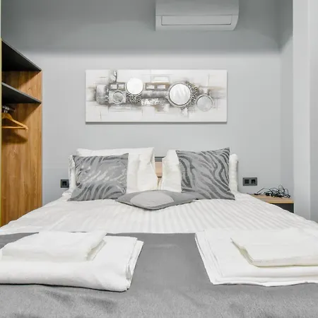 Stylish 2bd Flat Steps From Ndk & Vitosha Blvd By Flat Mаnager *